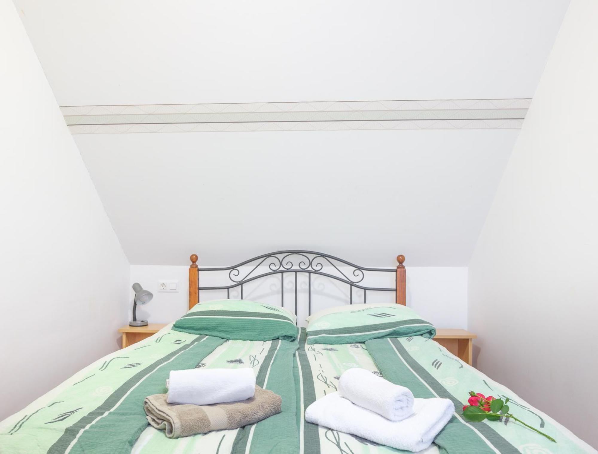 Apartments Suster Stari Trg ob Kolpi 部屋 写真